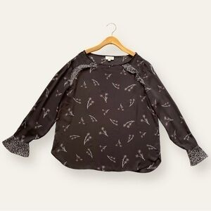 LOFT Outlet Long Sleeve Ruffle Collar Blouse Floral Gray Size L